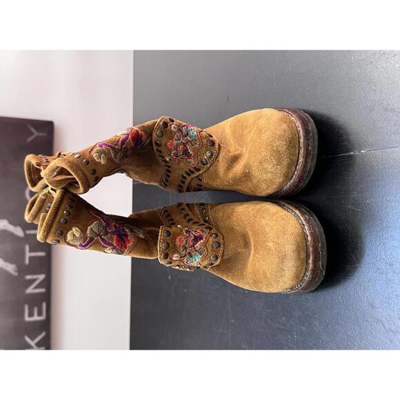 Frye Women's Nat Embroidered Flower Embellished Suede Boots - 7 - Picture 2 of 8